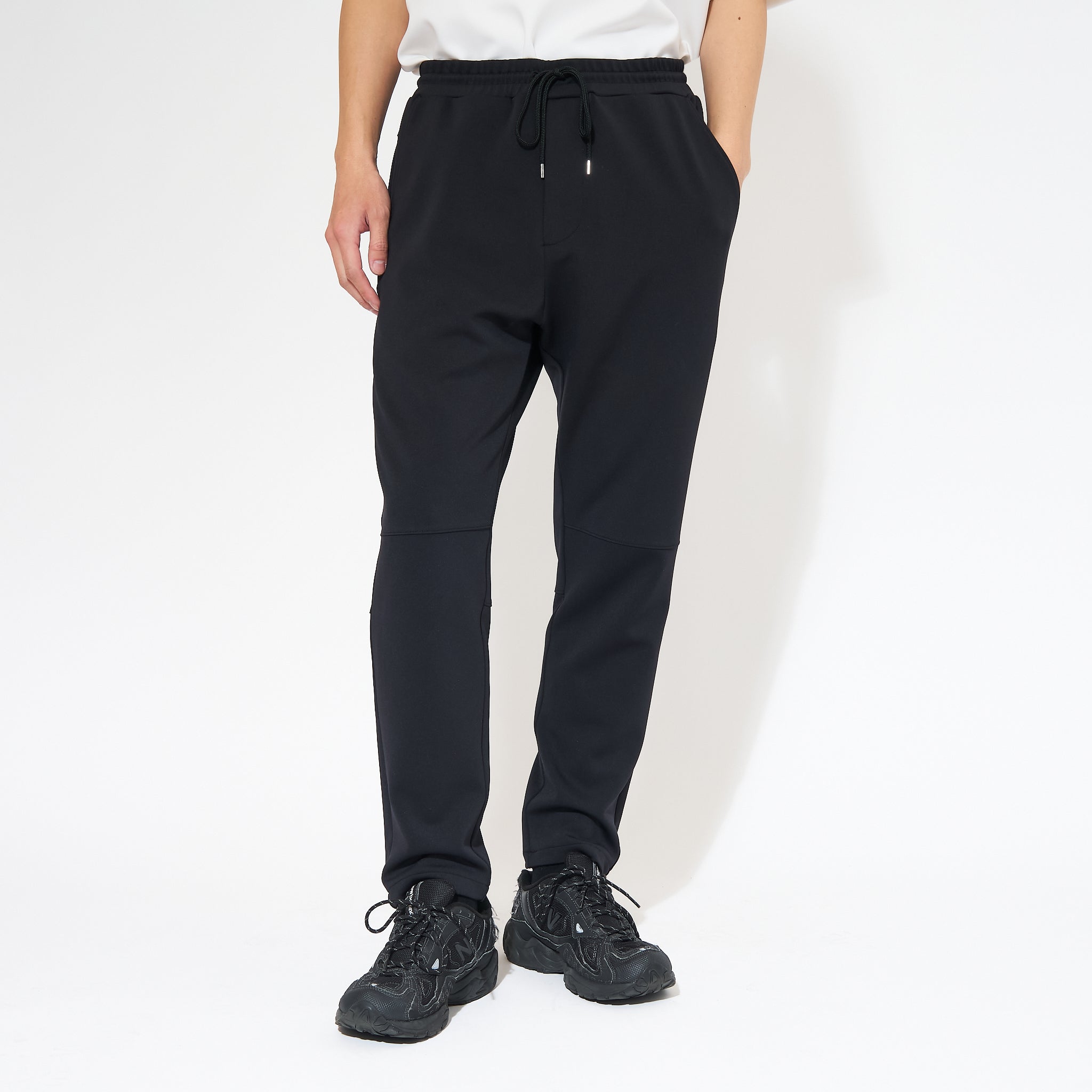 ジョガーパンツ