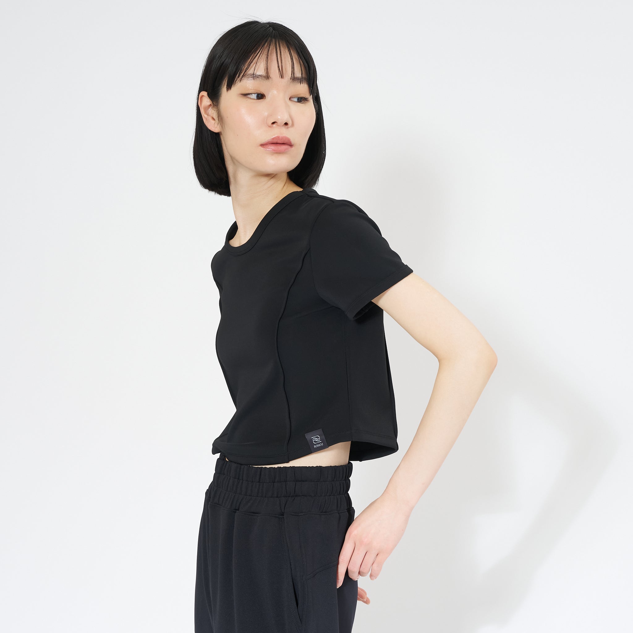 ラインクロップド Tシャツ