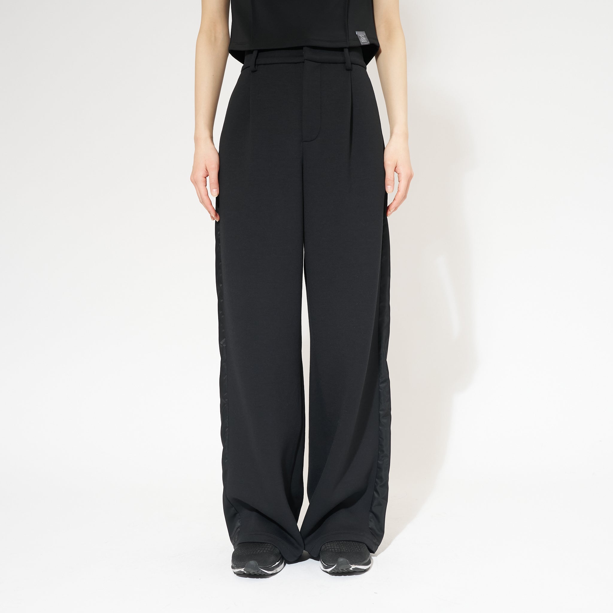 ナイロンラインワイドパンツ（セットアップ可）